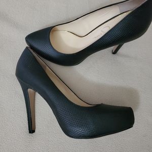 Black Stelatoe shoe
